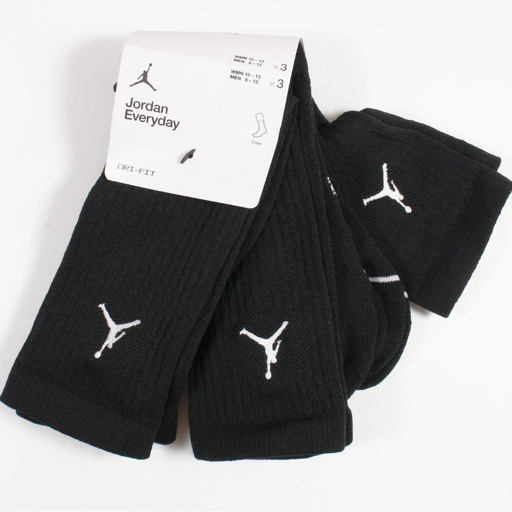 Air Jordan Nike Dri-fit Everyday Crew Socks 3 pack black with white jumpman logo